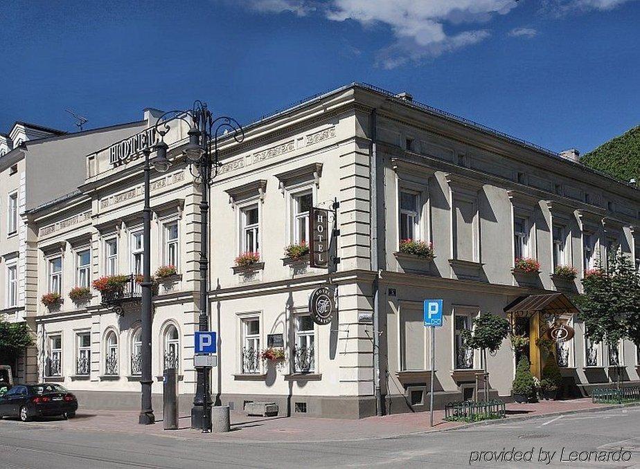 Hotel Fortuna Krakau Buitenkant foto